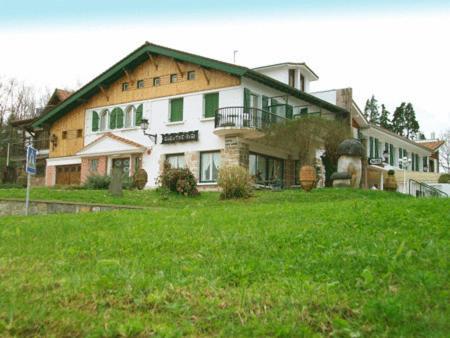 Hotel Gurutzeberri Oiartzun Exterior foto